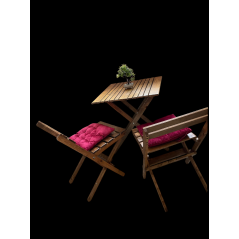 Table pliable en bois avec chaises 